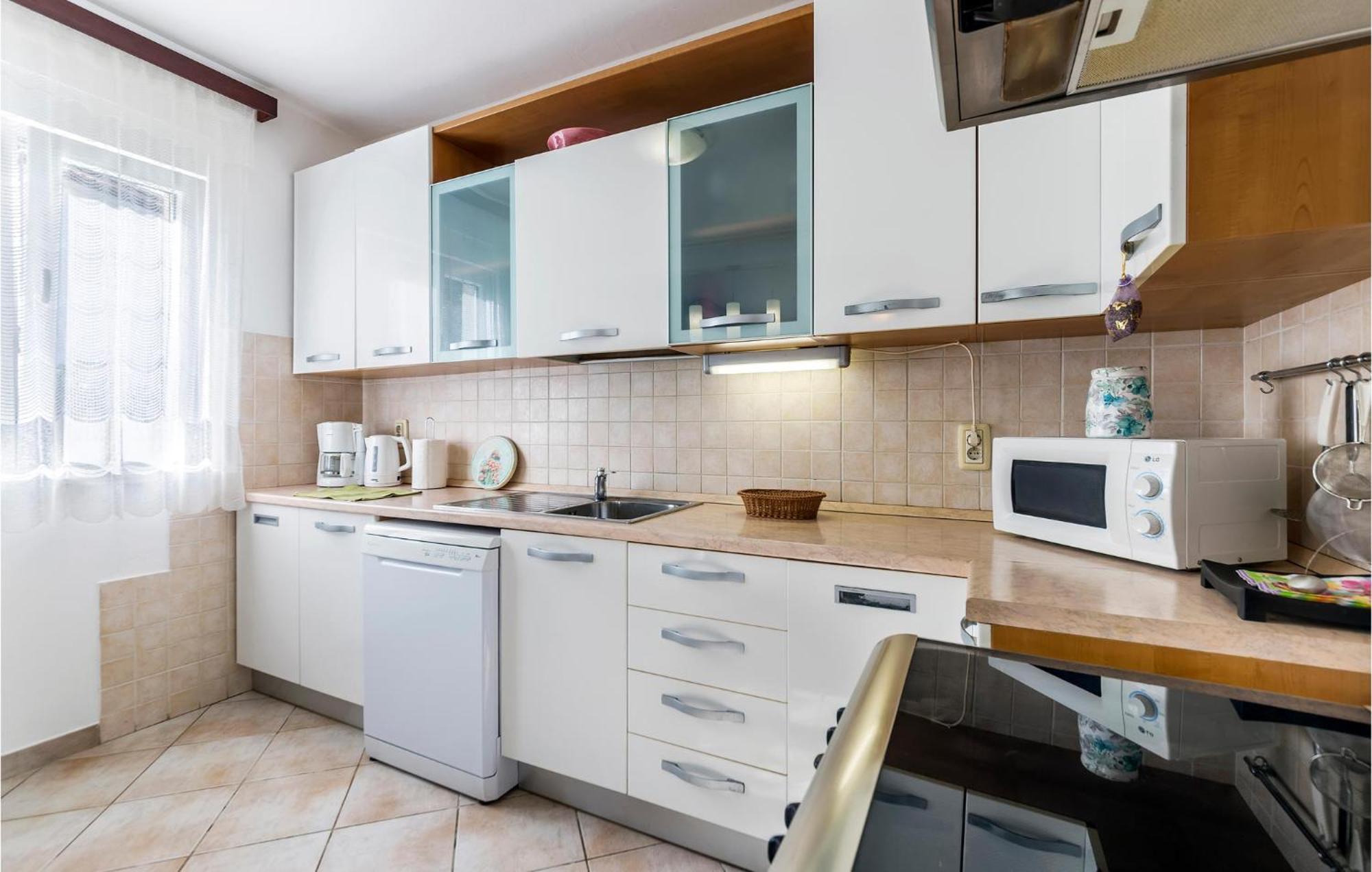 Gorgeous Apartment In Pula With Wifi Apartman Pula
