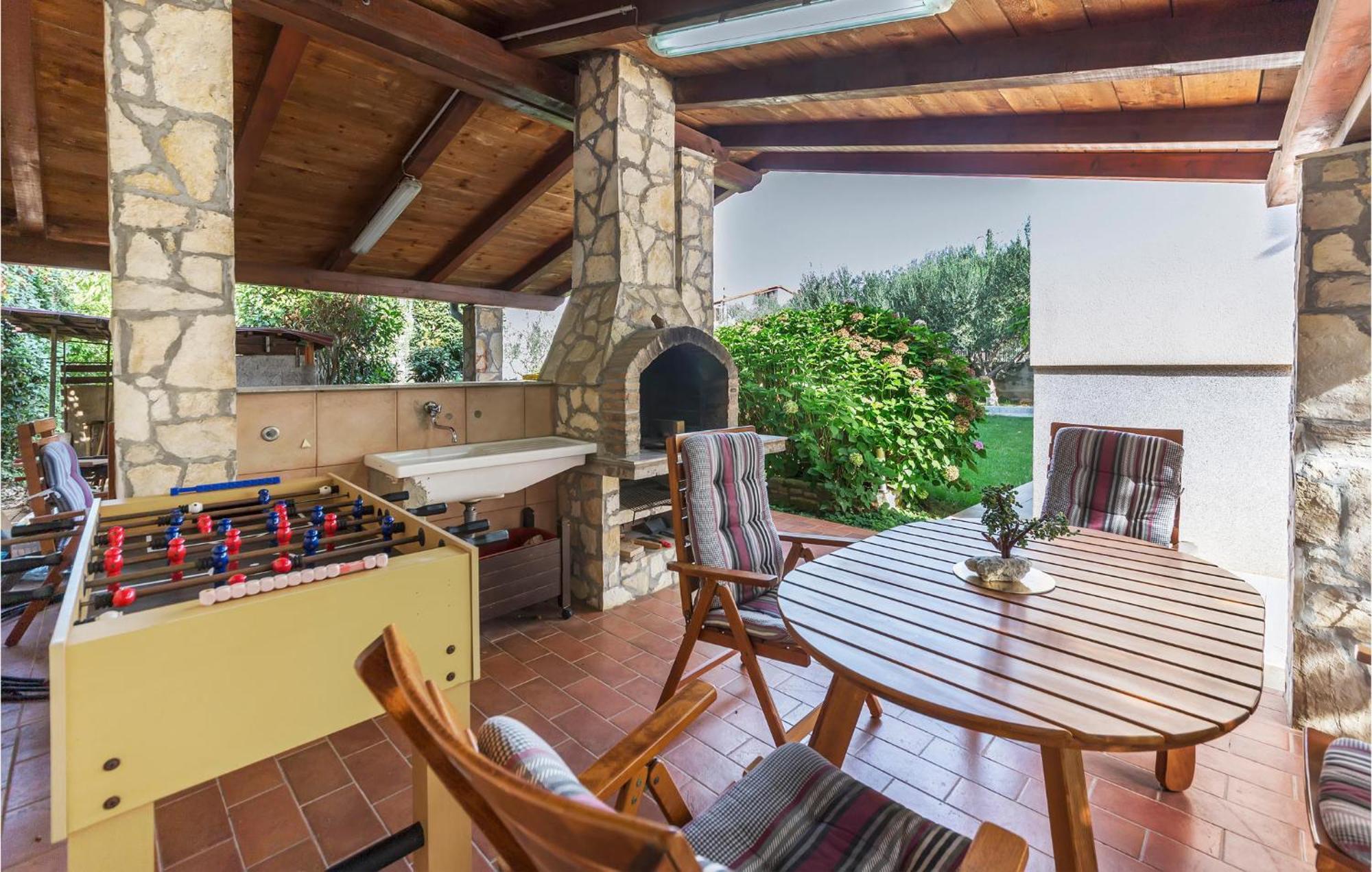 Gorgeous Apartment In Pula With Wifi Apartman Pula